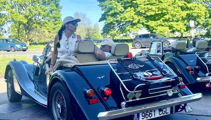 Angie, polvorilla sobre un Morgan