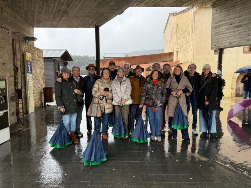 Escapada a Besalú bajo la lluvia. Marzo 2025