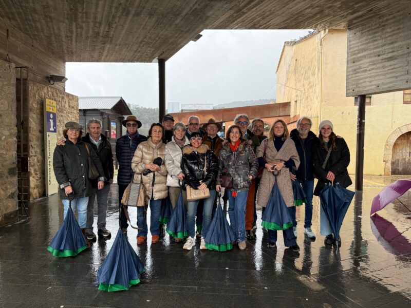 Escapada a Besalú bajo la lluvia. Marzo 2025